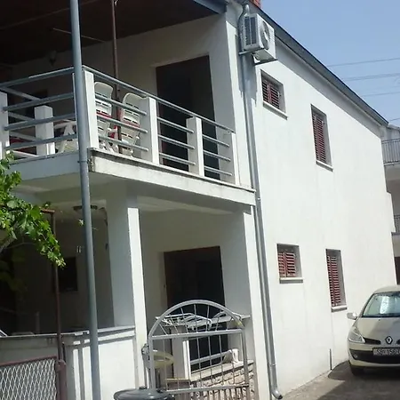 Goran Apartment *